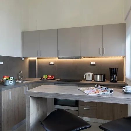 Rose Master Bedroom * Rhodes City